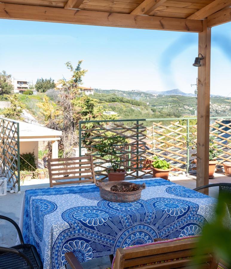 Apartmán Cozy Studio In Dafnes Near To Heraklion Dhafnes Exteriér fotografie